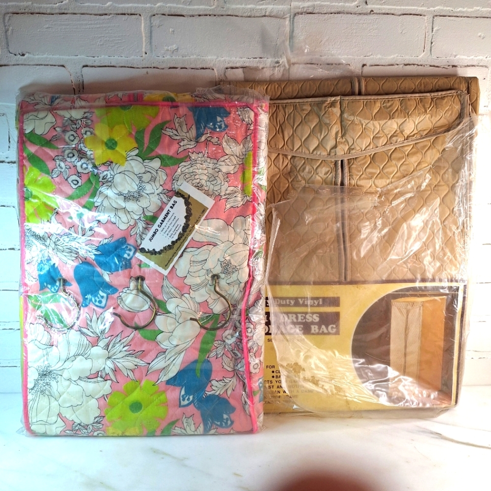 Lot of 2 vintage quilted hanging garment storage bags